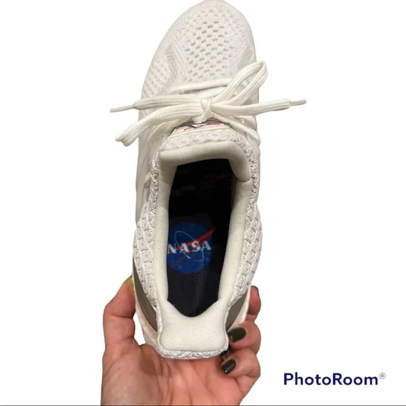 Adidas x Nasa Ultraboost 5.0 DNA Space Race cloud white silver 7.5 FY9874 - Picture 6 of 7